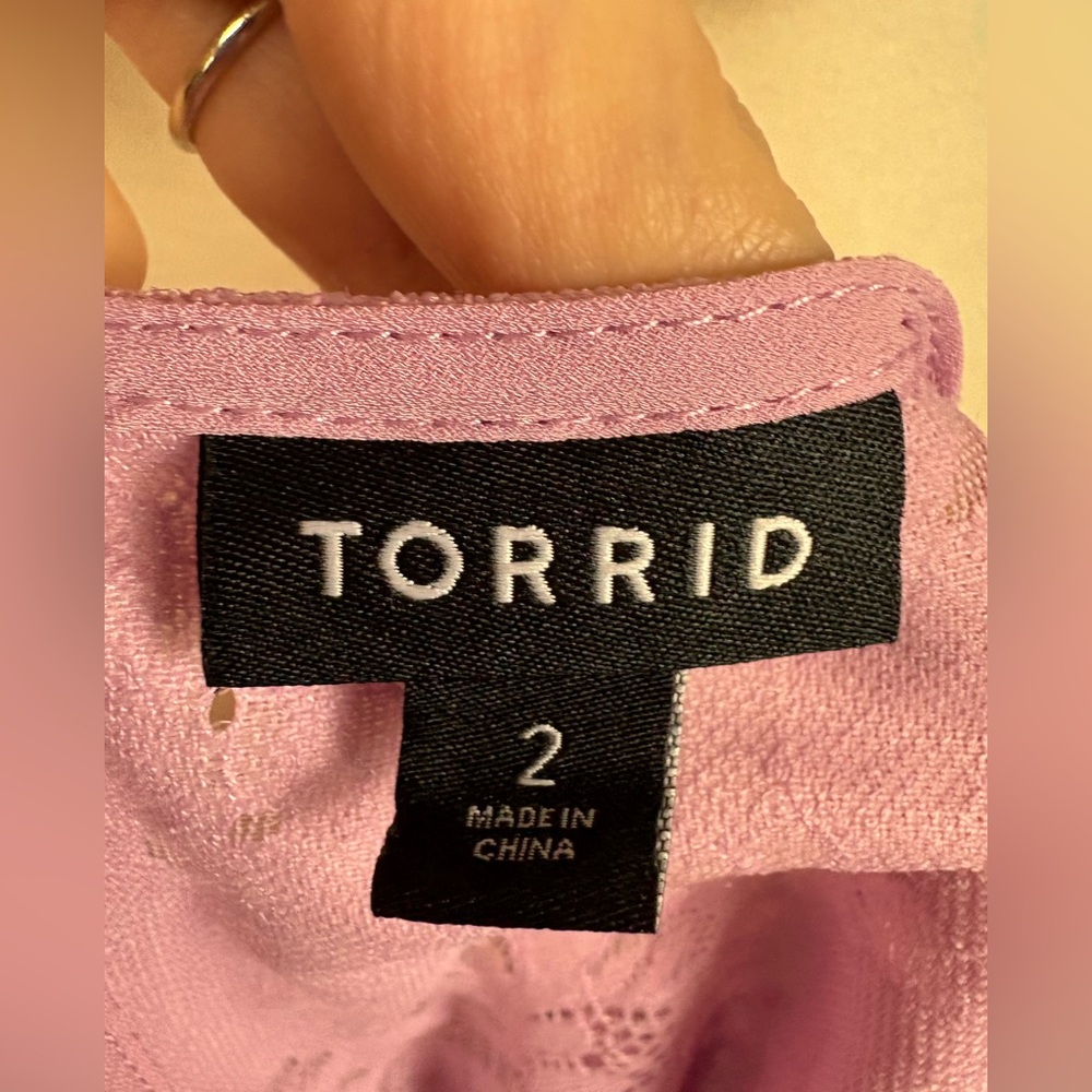 Torrid Abbey Lace Short Sleeve Blouse Purple 2X - Picture 6 of 6